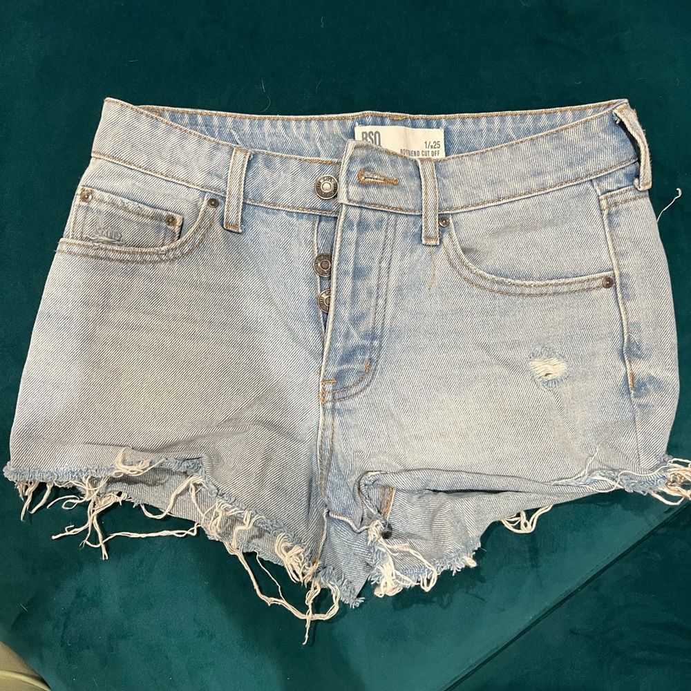 Cut off Jean shorts